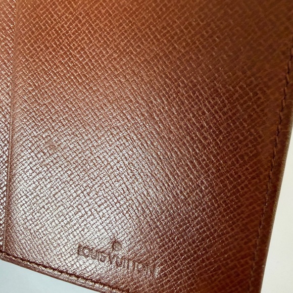 Louis Vuitton Monogram Canvas Toiletry Pouch with Tan Strap - Picture 4 of 11